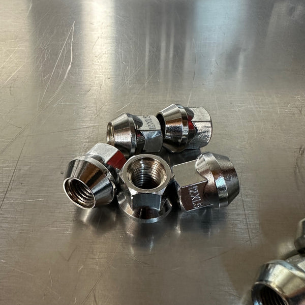 TPR028 - Open End Lug Nuts